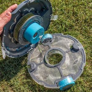 Робот за почистване на басейн до 50 м2, безжичен | GRE